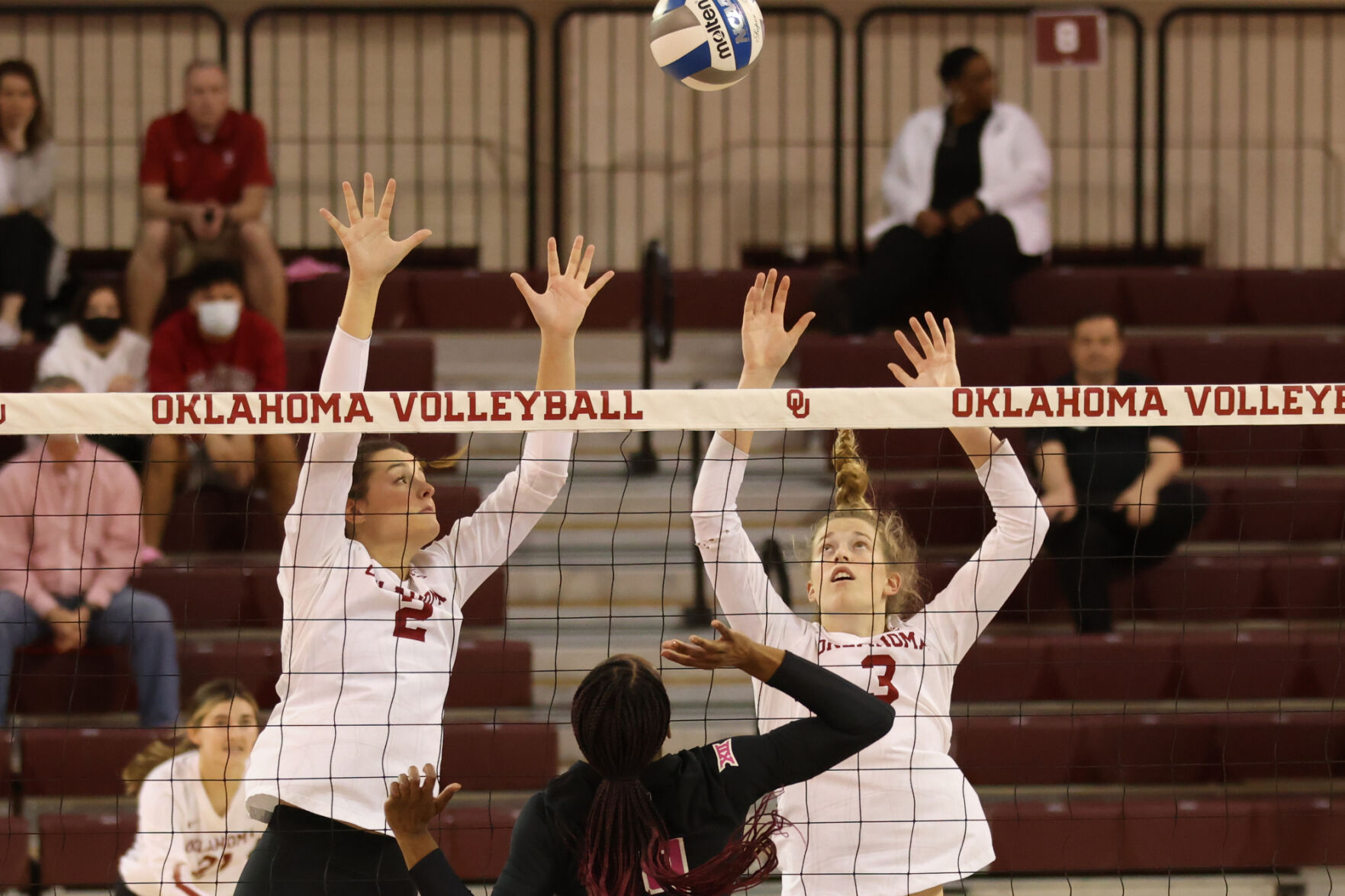 Paige Anderson and Megan Wilson